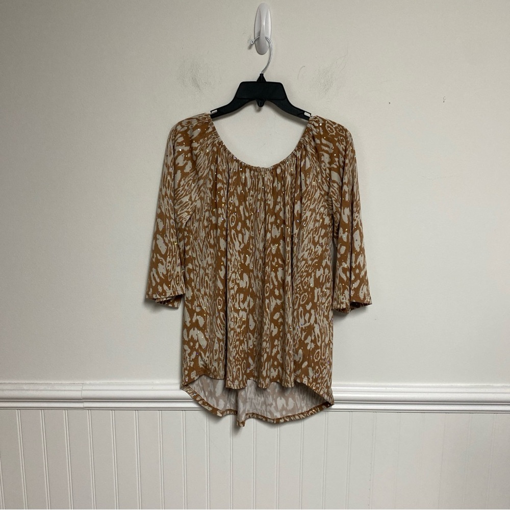 Amana Blouse 3/4 Sleeve Stretchy Pullover Size Medium